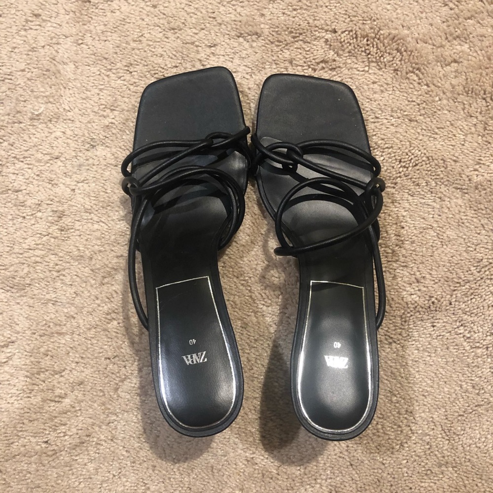 Zara Elegant Black Strappy Sandals
